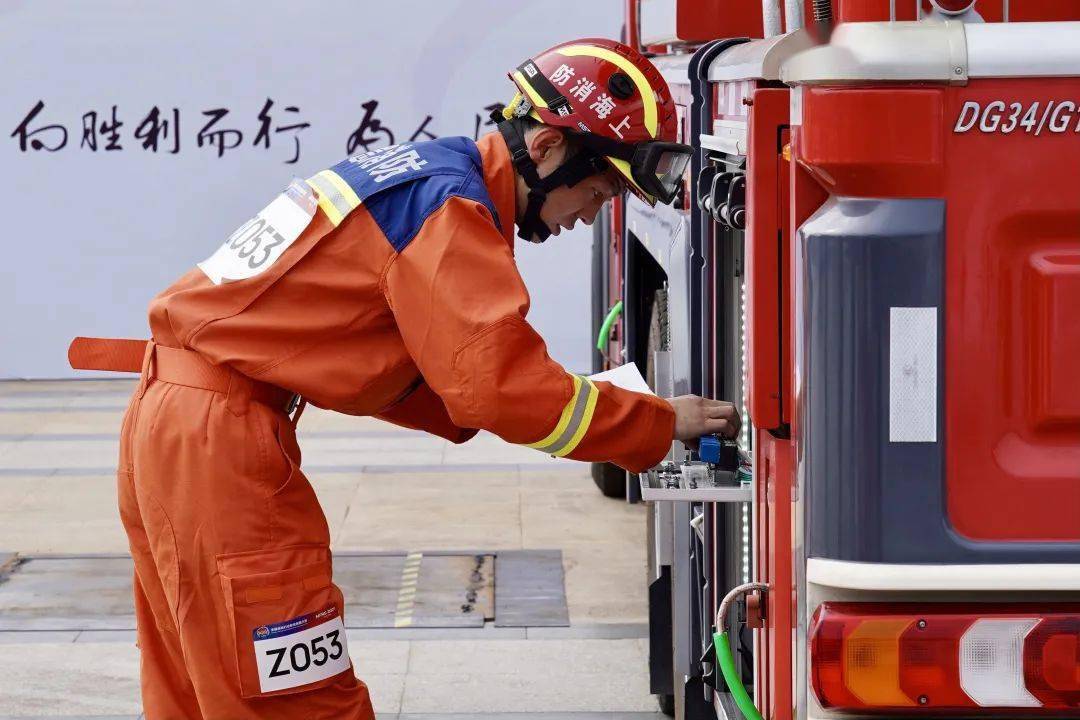 关于激烈角逐场面火爆，胜利铭记在每位球员心中的信息