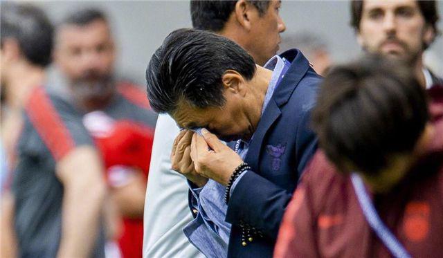 意大利女足迎来挑战，输球惊险晋级